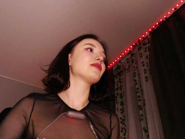 dolll-maiya live cam profile