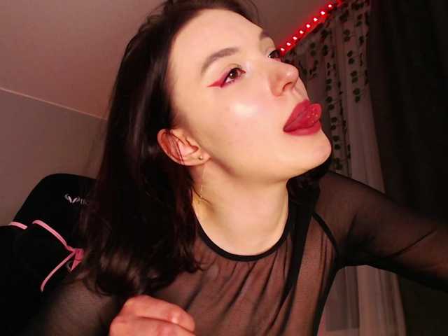 dolll-maiya's BongaCams show and profile