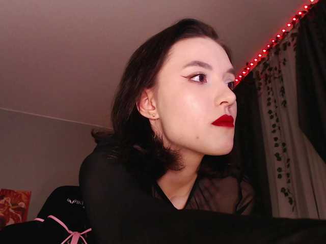 dolll-maiya live cam profile