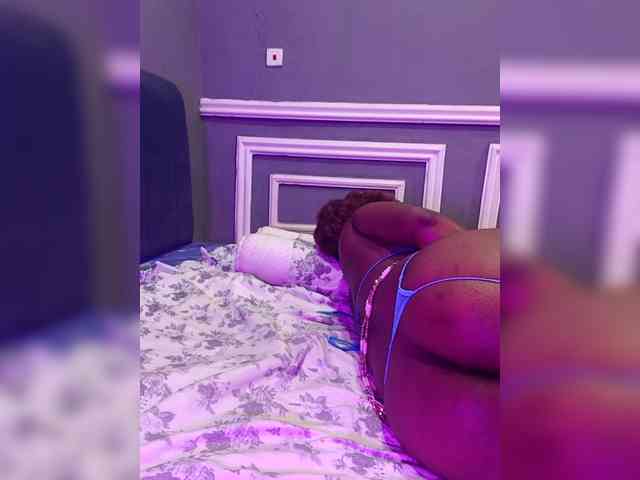 AyianaAsher AyianaAsher