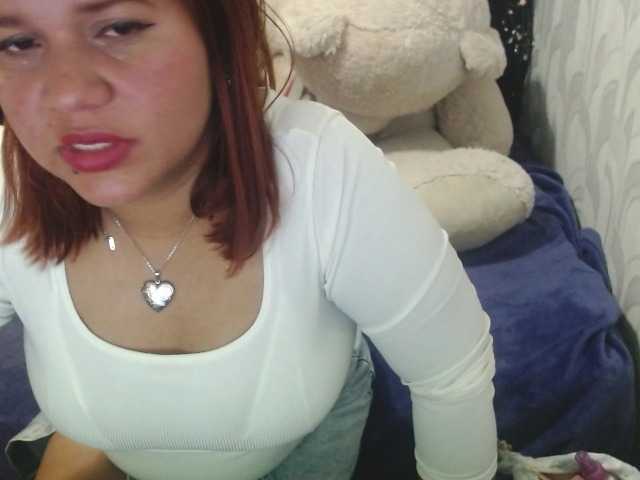  SarahMcMiller chat room