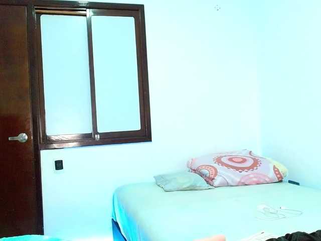 amberkholin-'s BongaCams show and profile