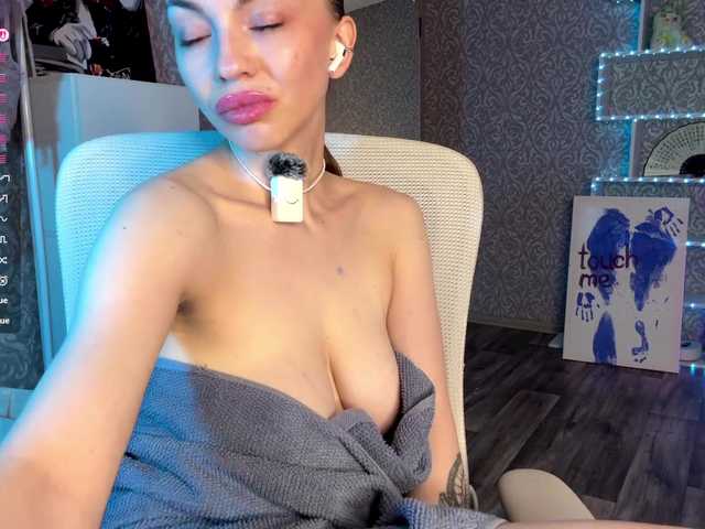 GinetteFajen from BongaCams