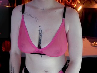 DanielaReign Porn Show