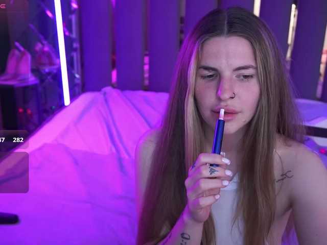 DanielaReign's BongaCams show and profile