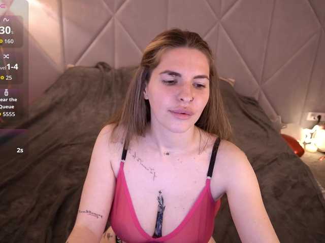 DanielaReign's BongaCams show and profile