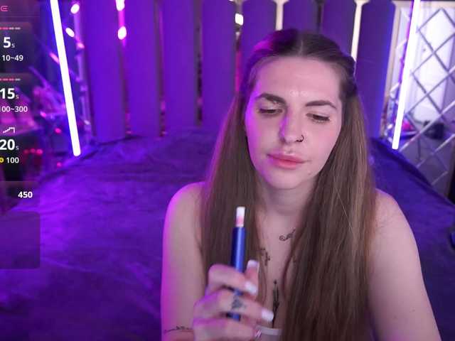 DanielaReign's BongaCams show and profile