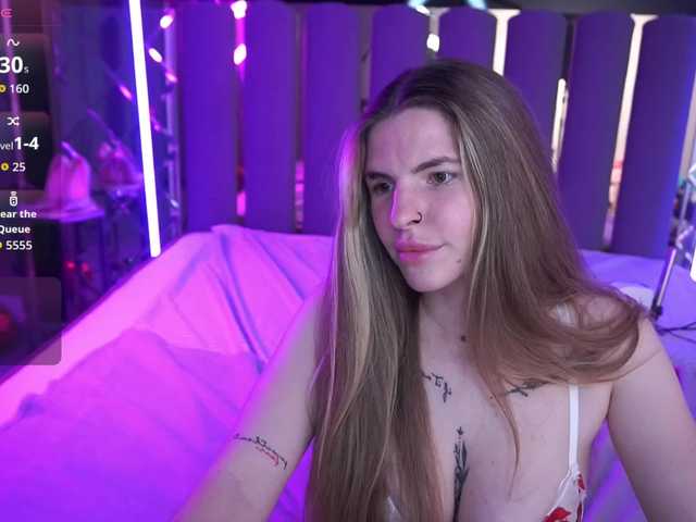 DanielaReign's BongaCams show and profile