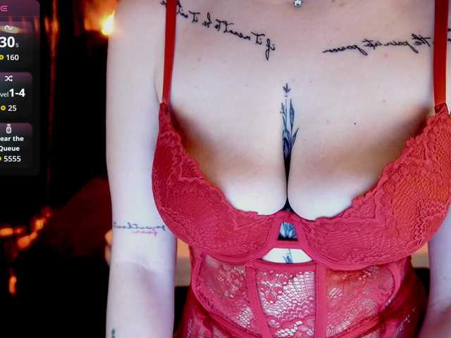 DanielaReign's BongaCams show and profile