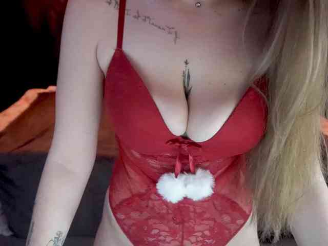 DanielaReign DanielaReign