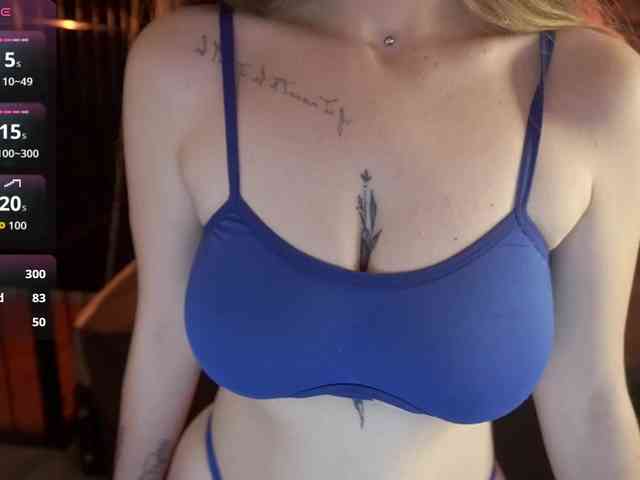 DanielaReign DanielaReign