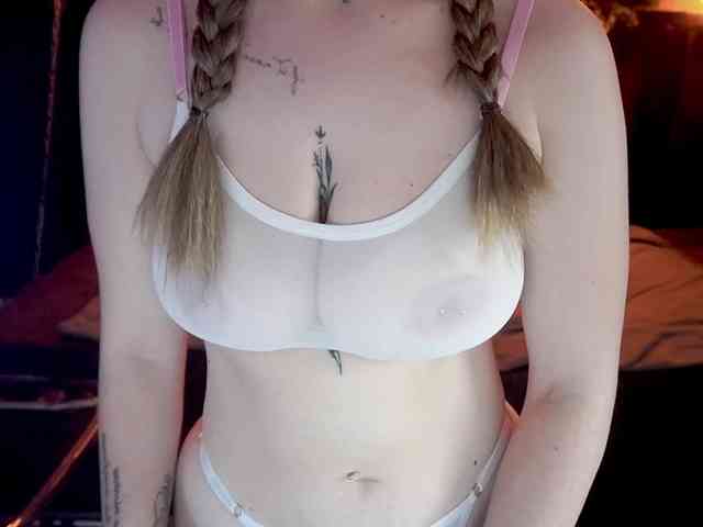 DanielaReign DanielaReign