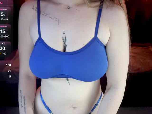 DanielaReign DanielaReign