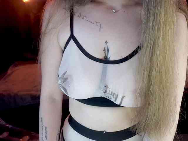 DanielaReign DanielaReign