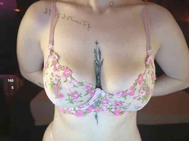 DanielaReign DanielaReign