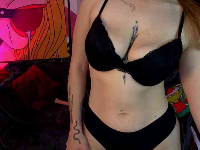 DanielaReign DanielaReign