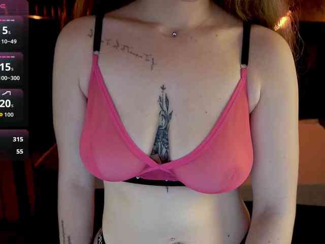 DanielaReign DanielaReign