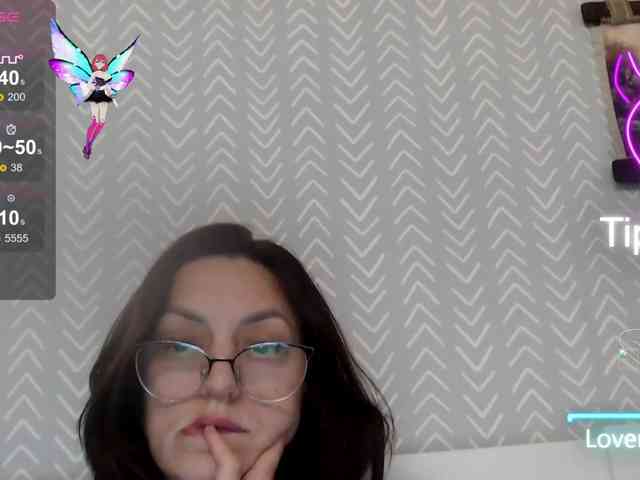 Vivian-Violet webcam