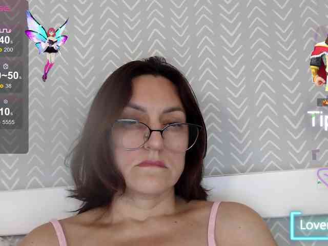 Vivian-Violet webcam