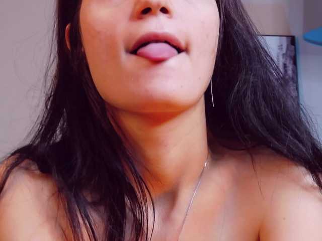 FayeSlate's BongaCams show and profile