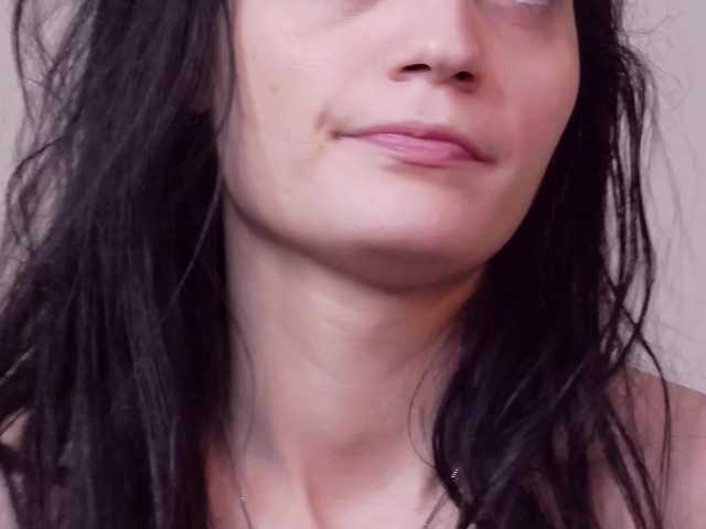 FayeSlate's BongaCams show and profile