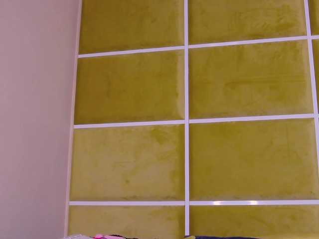 le modèle FayeSlate est en webcam porno dans un show sur le site bongacams, il possède les tags suivants: White/Caucasian,Brunette,Shaved