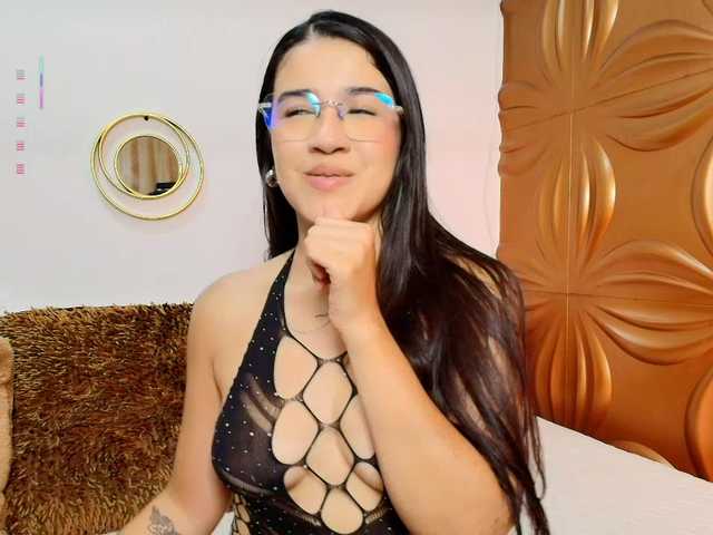 Ivycortes's BongaCams show and profile