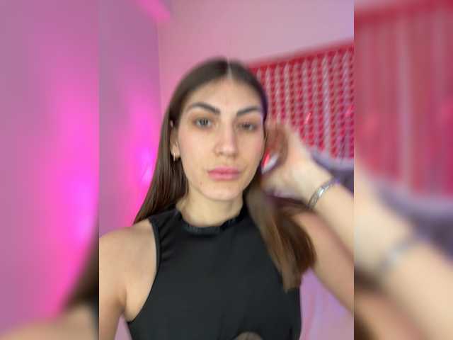 MaggieTurner's BongaCams show and profile