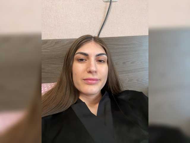 MaggieTurner's BongaCams show and profile