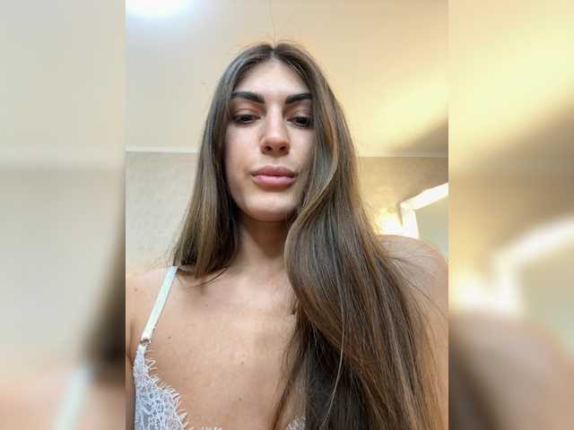 MaggieTurner – webcam model profile photo