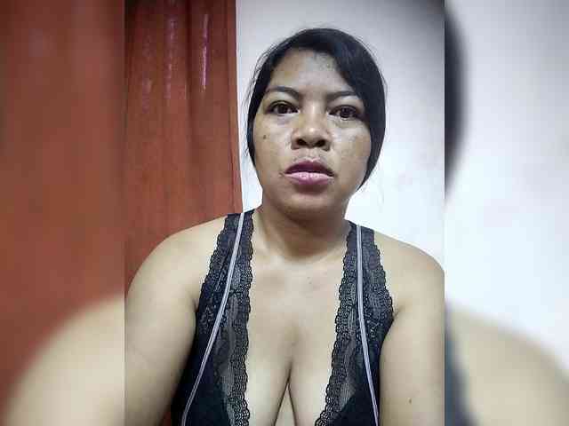 BrigitteSweet webcam