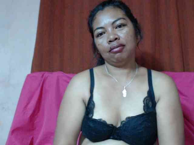 BrigitteSweet webcam