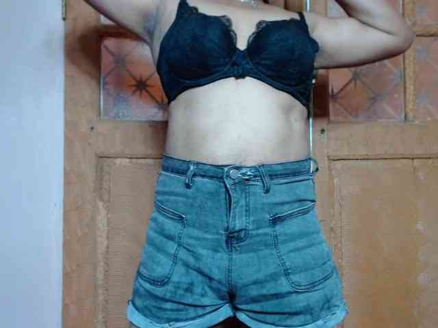 BrigitteSweet webcam