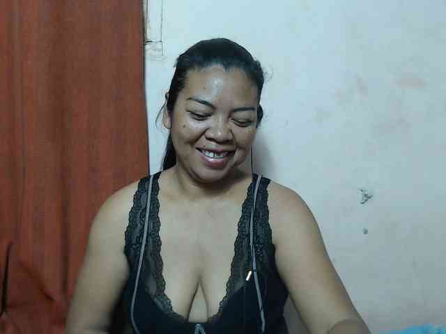 BrigitteSweet Live Webcam on BongaCams