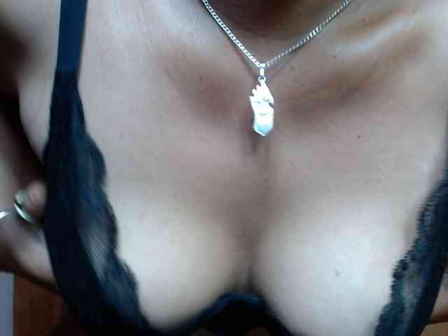 BrigitteSweet webcam