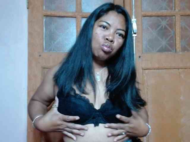 BrigitteSweet webcam