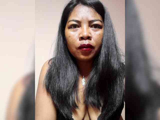 BrigitteSweet webcam