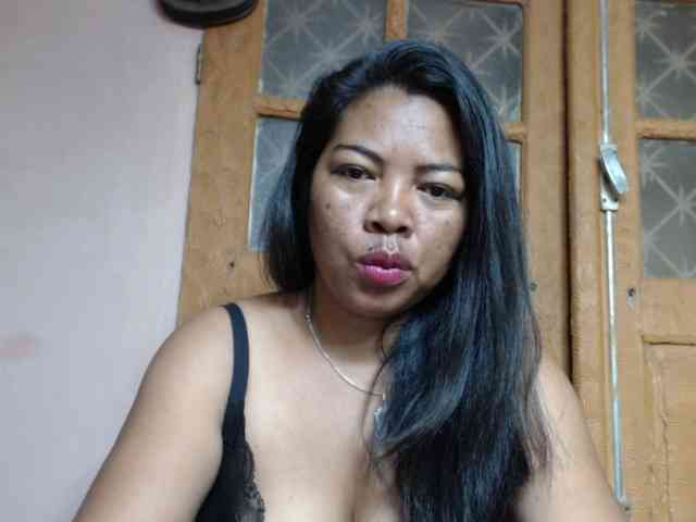 BrigitteSweet webcam