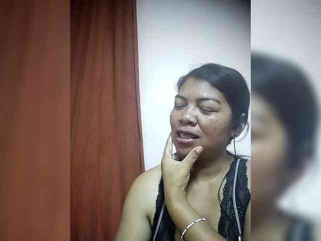 BrigitteSweet webcam