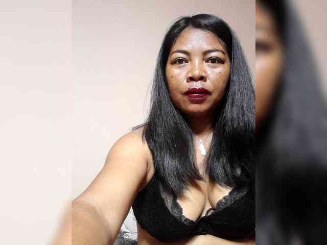 BrigitteSweet webcam