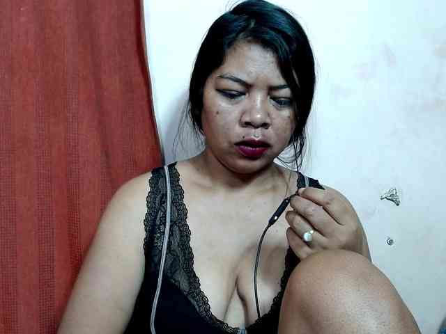 BrigitteSweet webcam