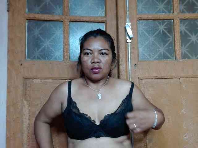 BrigitteSweet webcam