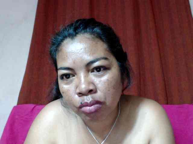 BrigitteSweet webcam