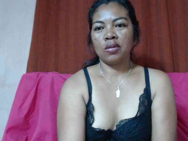 BrigitteSweet webcam