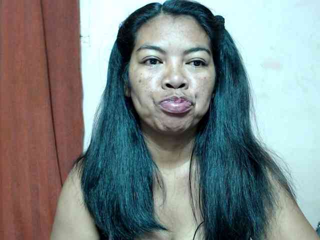 BrigitteSweet webcam