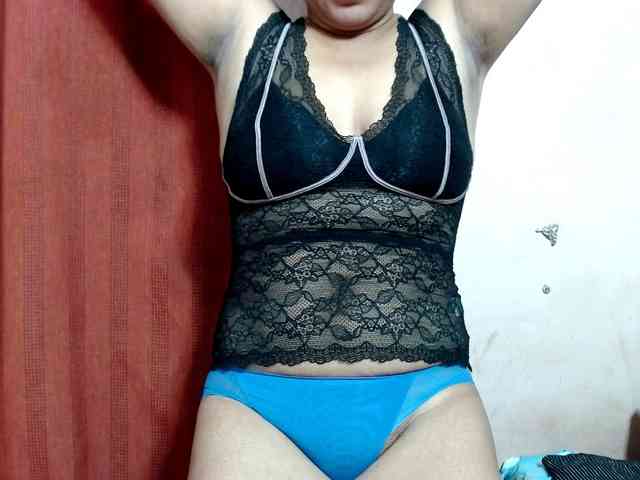 BrigitteSweet webcam