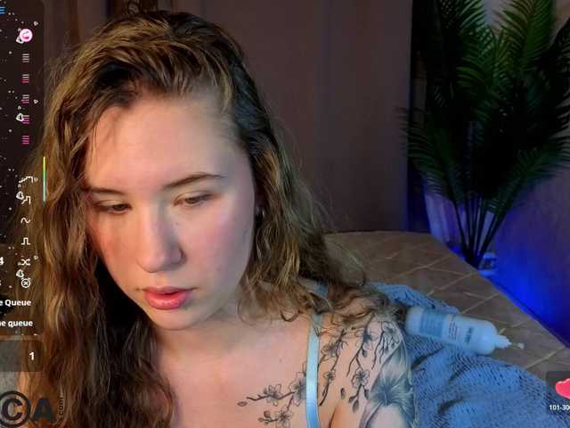 Elsiee-Cuttiess's BongaCams show and profile