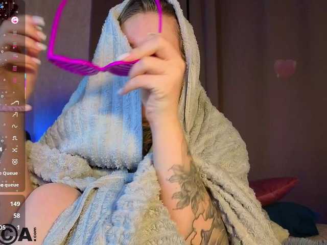 Elsiee-Cuttiess's BongaCams show and profile