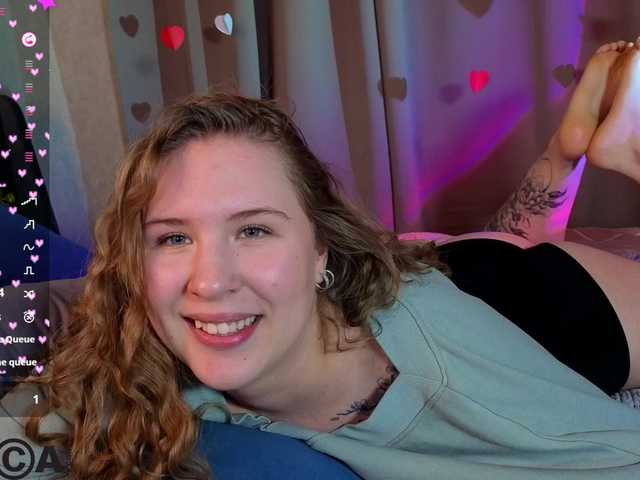 Elsiee-Cuttiess's BongaCams show and profile