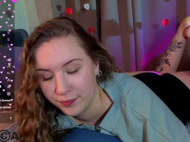 Elsiee-Cuttiess's BongaCams show and profile